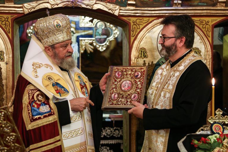 Părintele Daniel Buda, instalat în Parohia Sibiu – Turnișor IV