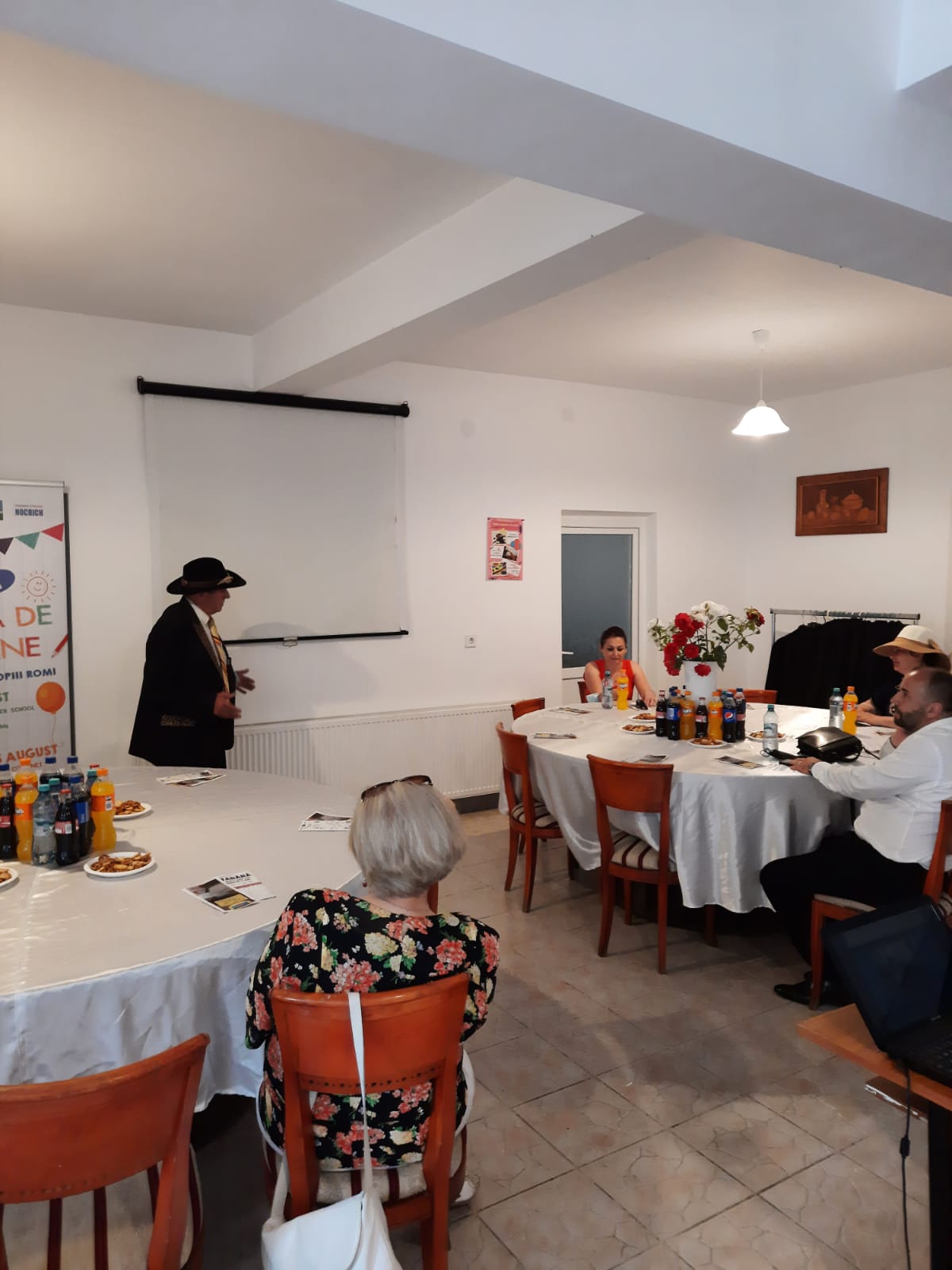 Ateliere, concursuri și drumeții pe bicicletă pentru copiii romi din Sibiu și Nocrich