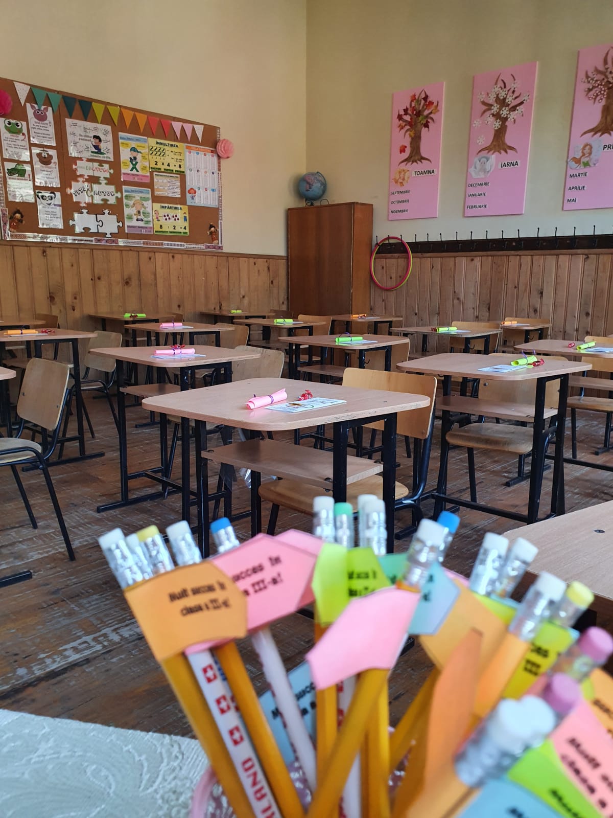 Mesaj emoționant pe tabla unei clase din Gura Râului