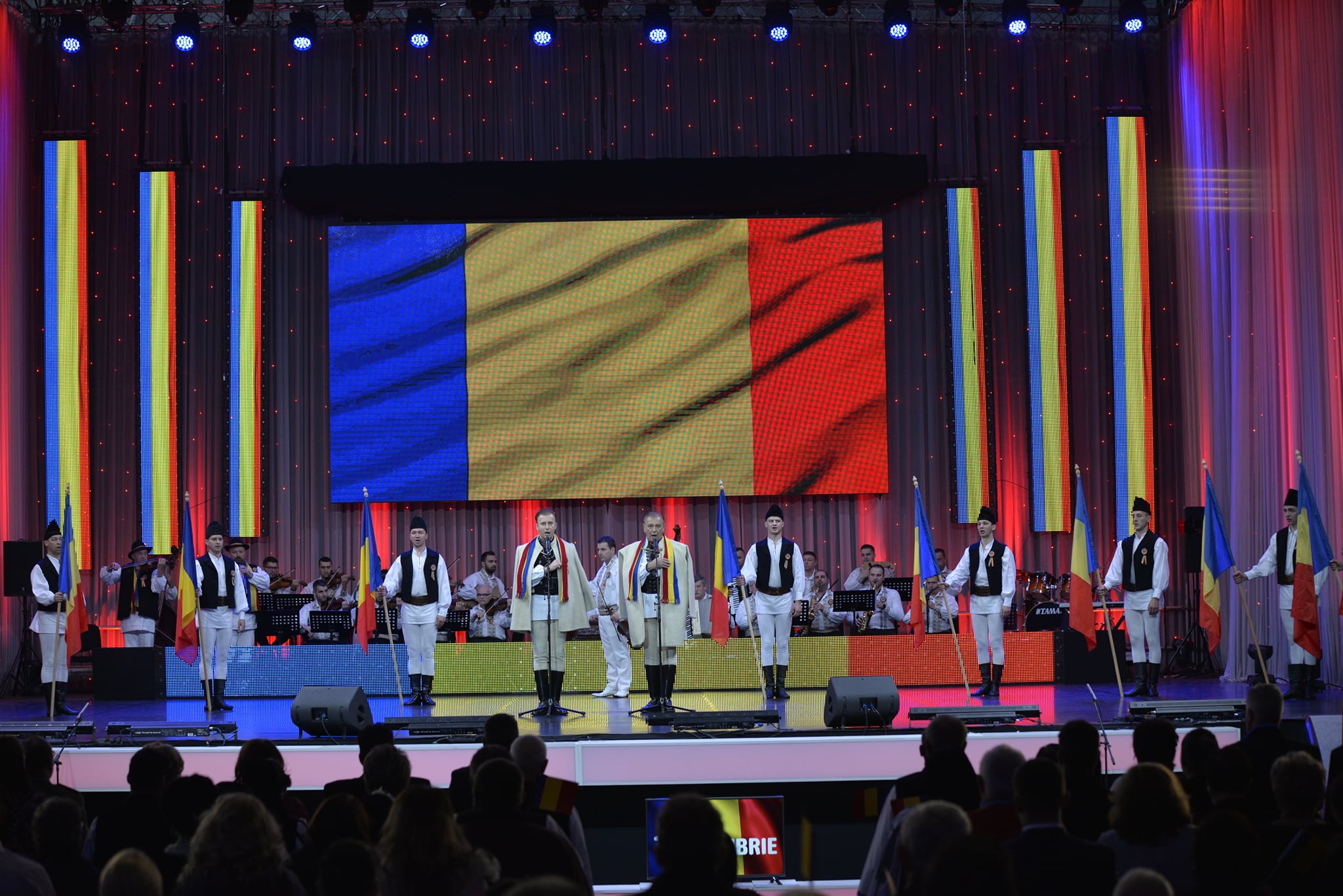 Junii Sibiului sărbătoresc cu artiști de renume 1 Decembrie, la Centrul Cultural „Ion Besoiu”