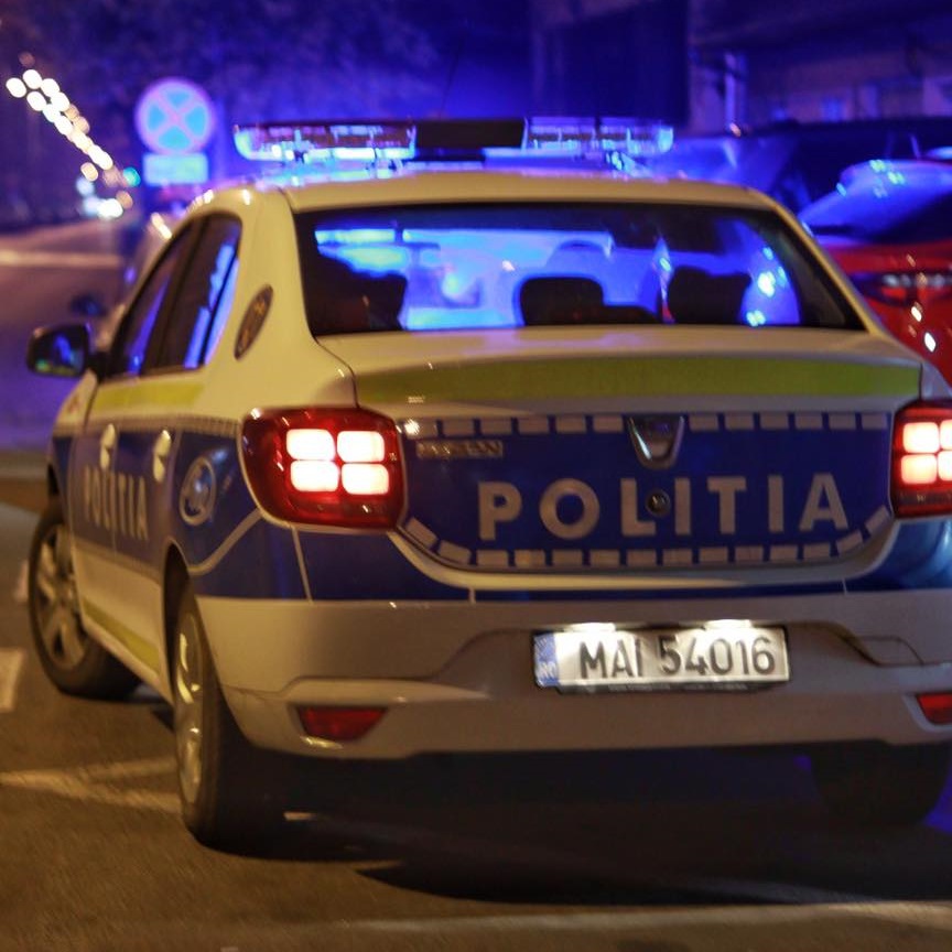 Update/ Accident pe DN1. Trei mașini implicate, trafic blocat