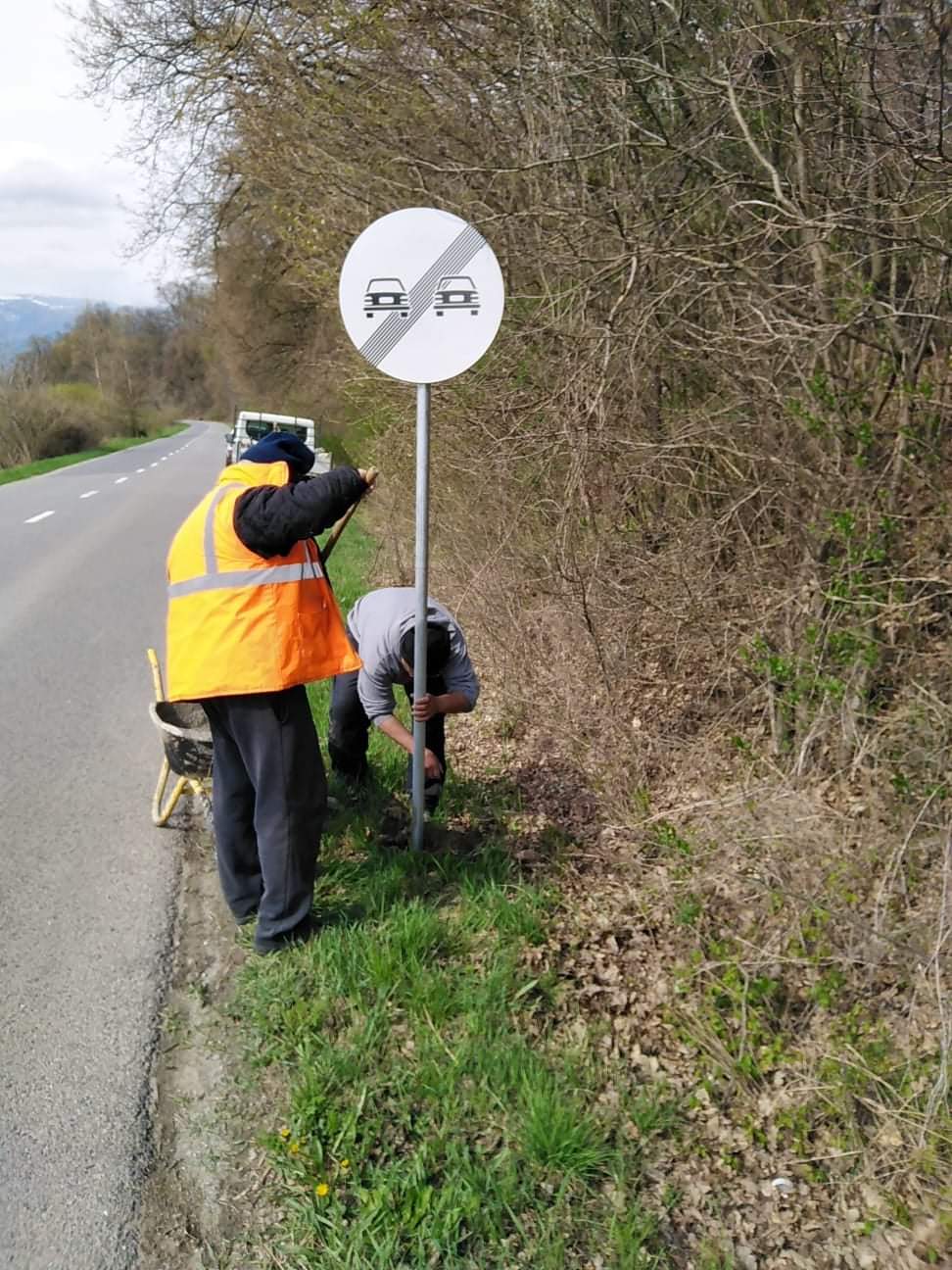 FOTO/ Ce drumuri din județ sunt reparate în această perioadă
