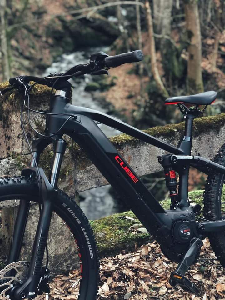 Hai cu bicicleta într-o tură pe Valea  Sebeșului!