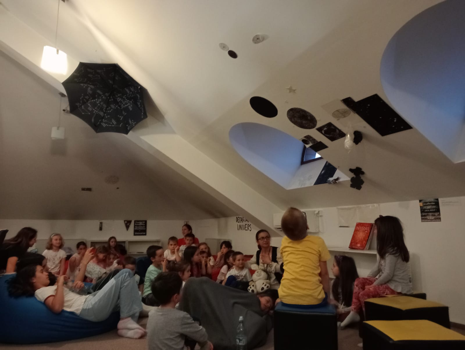 FOTO| Ce au făcut, weekendul trecut, sute de copii, în loc să meargă la culcare